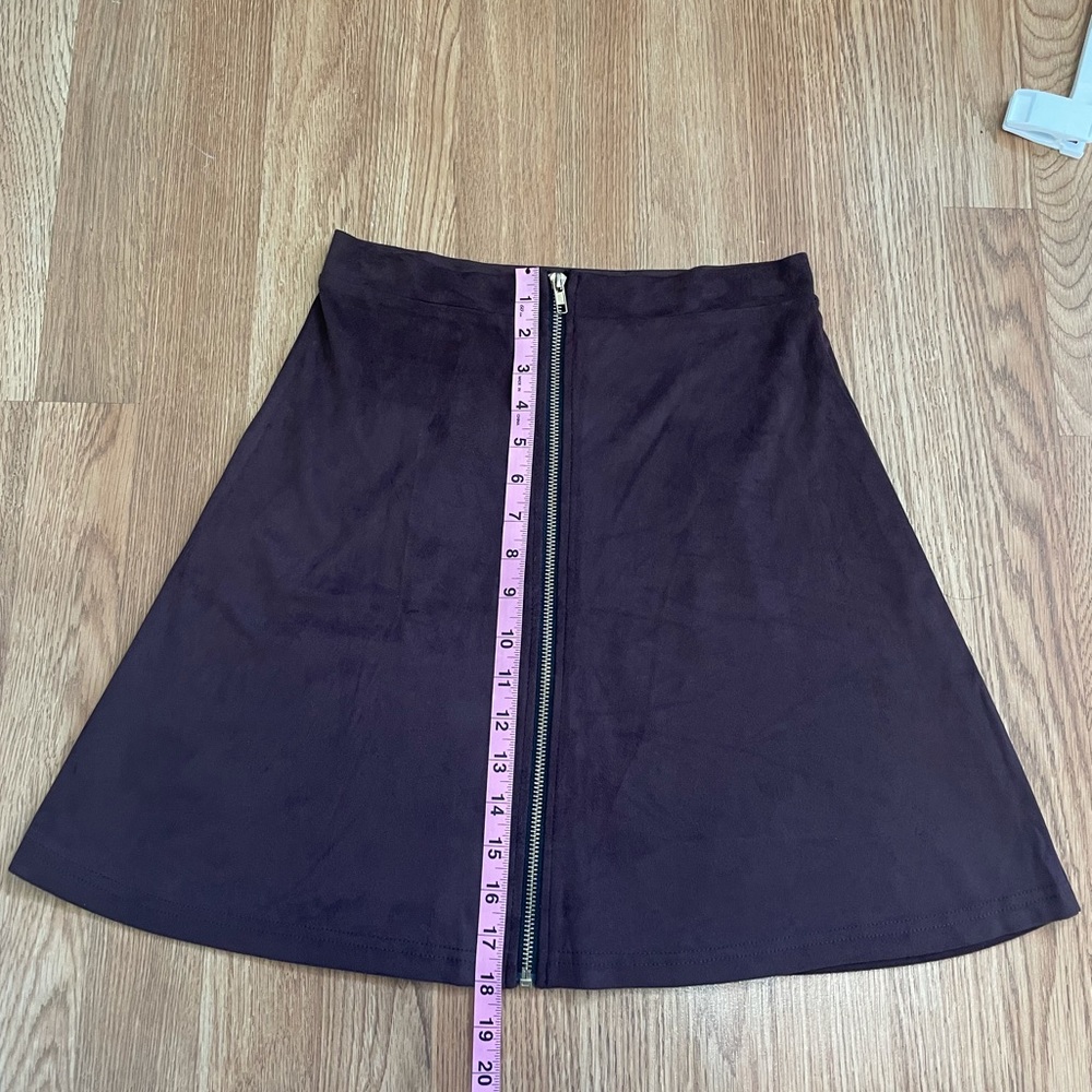 Charlotte Russe Faux Suede Brown Zipper A-line Skirt - Picture 7 of 9